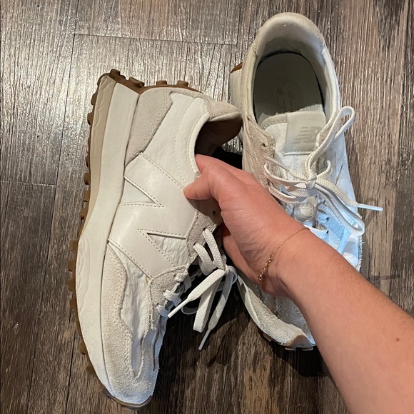 New Balance 327 Sneakers in Reflection/White - Picture 9 of 12